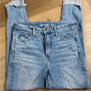 American Eagle Outfitters Light Blue Skinny Jeans